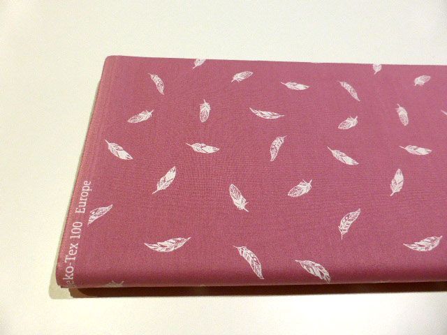 tejido-plumas-rosa-wowbcnimagenpersonal